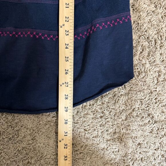 Free People Navy and Burgundy Embroidered Peasant Top size L Boho Casual - Picture 13 of 14